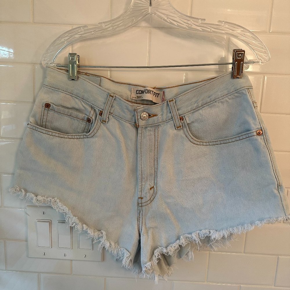 Urban Outfitters Remade Levi’s Basic Denim Jean S… - image 1